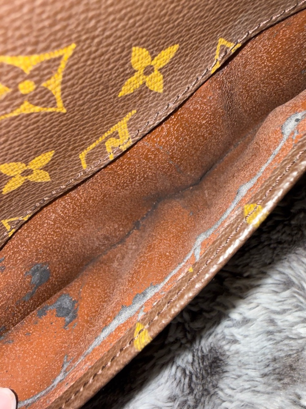 Louis Vuitton Monogram Pochette Orsay 2000 Vintage Y2K🔥 - Picture 7 of 13